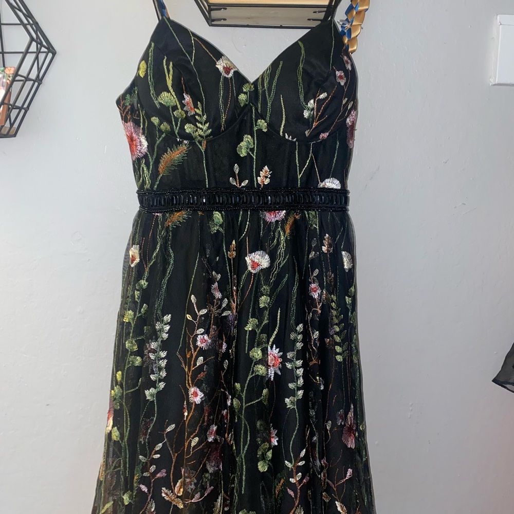 Mac Duggal Floral Embroider Dress